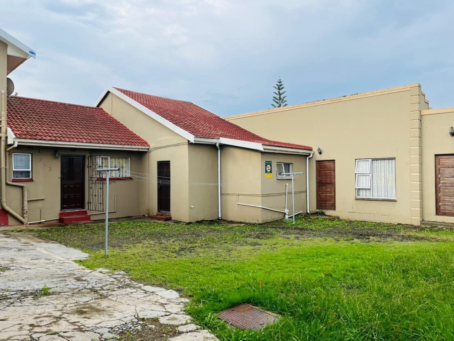 4 Bedroom Property for Sale in Mdantsane Nu 17 Eastern Cape